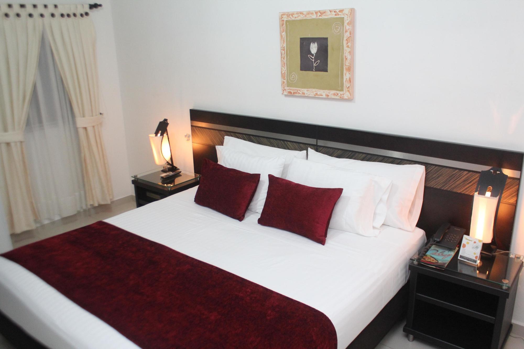 Hotel San Jose Plaza Bucaramanga Exterior photo