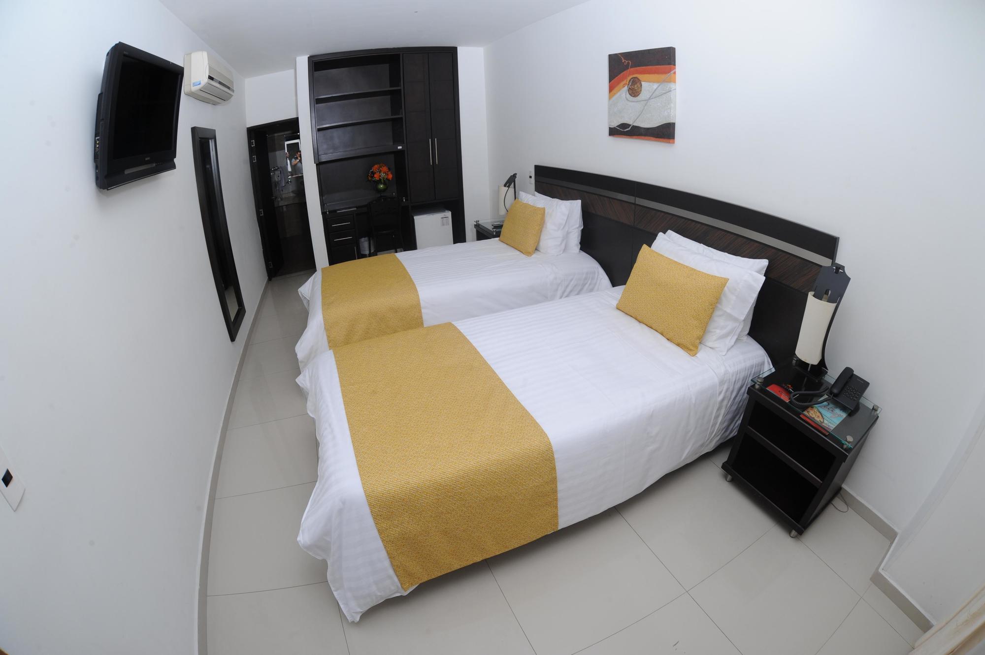 Hotel San Jose Plaza Bucaramanga Exterior photo